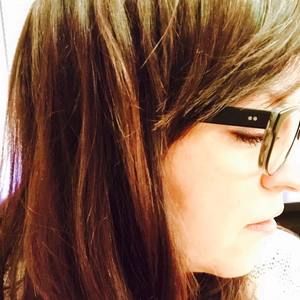 Meet your Posher, Adriane